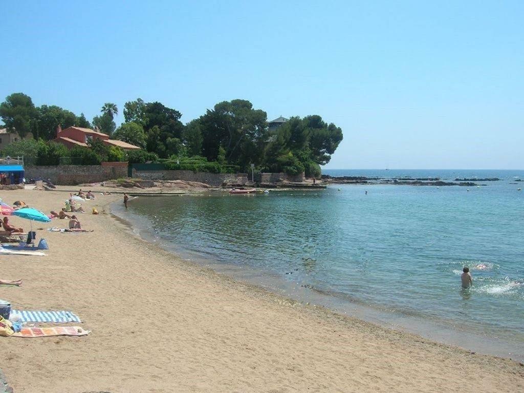 Le Hameau Des Pins Apartment *